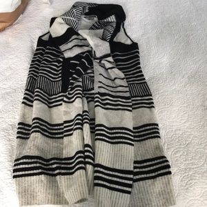 Vince cashmere/wool vest